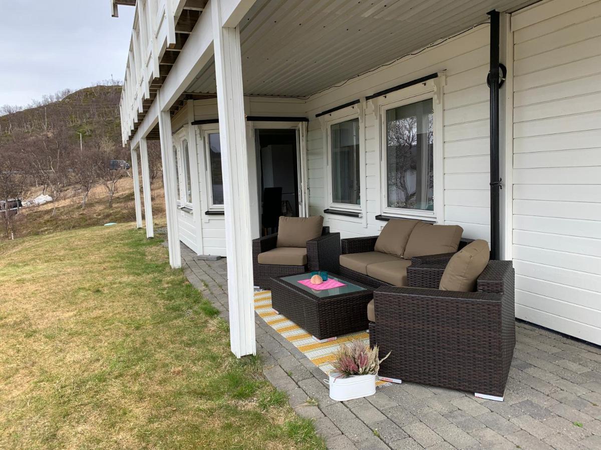 Kvaloya Apartment By The Sea Тромсё Экстерьер фото